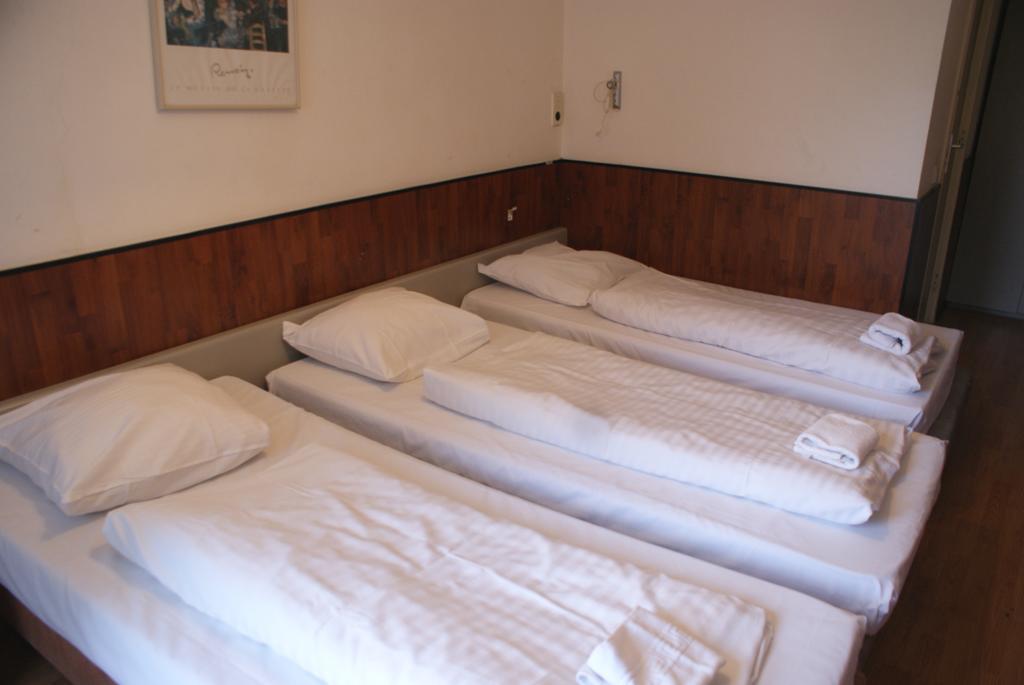 Budget Hotel Thorbecke アムステルダム 部屋 写真