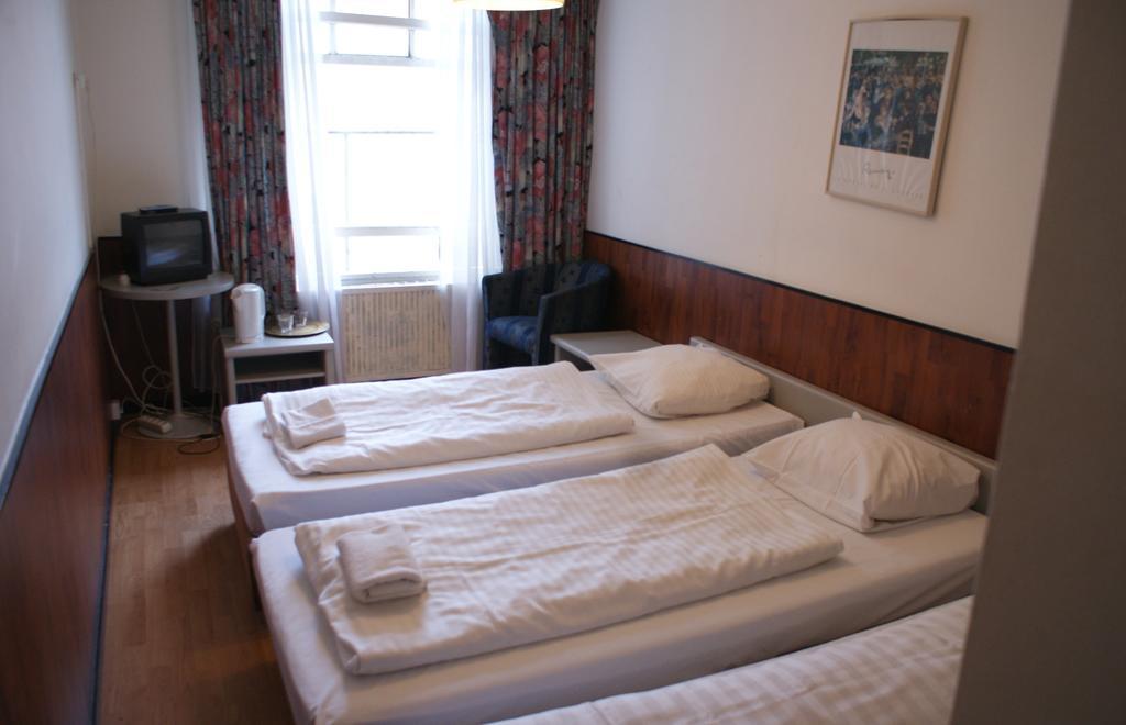 Budget Hotel Thorbecke アムステルダム 部屋 写真