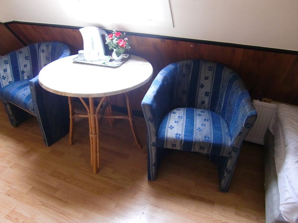 Budget Hotel Thorbecke アムステルダム 部屋 写真