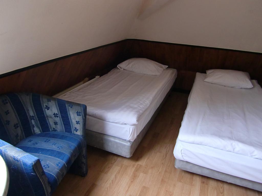 Budget Hotel Thorbecke アムステルダム 部屋 写真