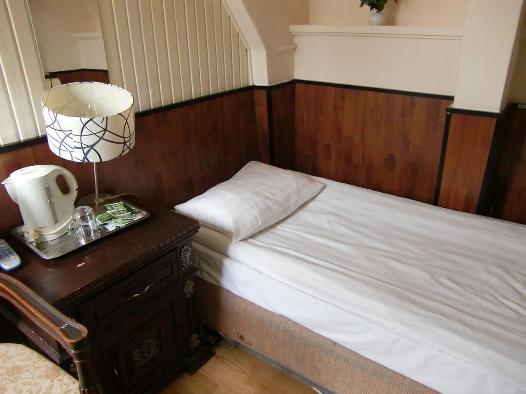Budget Hotel Thorbecke アムステルダム 部屋 写真