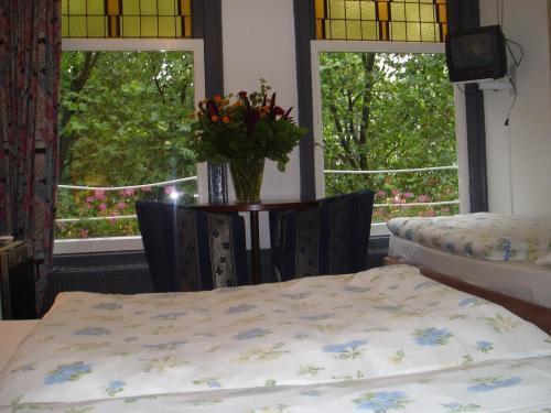 Budget Hotel Thorbecke アムステルダム エクステリア 写真